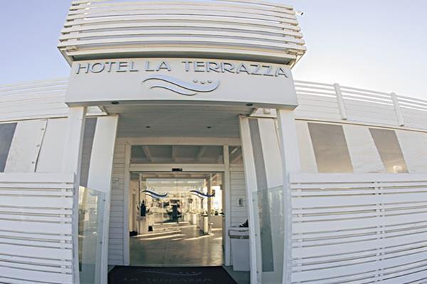 Hotel La Terrazza Barletta Bagian luar foto